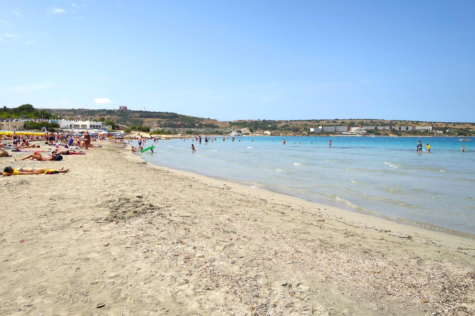 Seafront Apartment Terrace, Lounger & Panoramic Ocean Views Mellieħa Kültér fotó