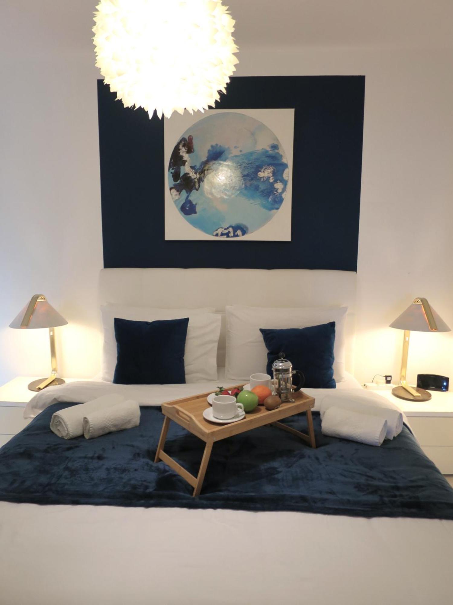 Seafront Apartment Terrace, Lounger & Panoramic Ocean Views Mellieħa Kültér fotó
